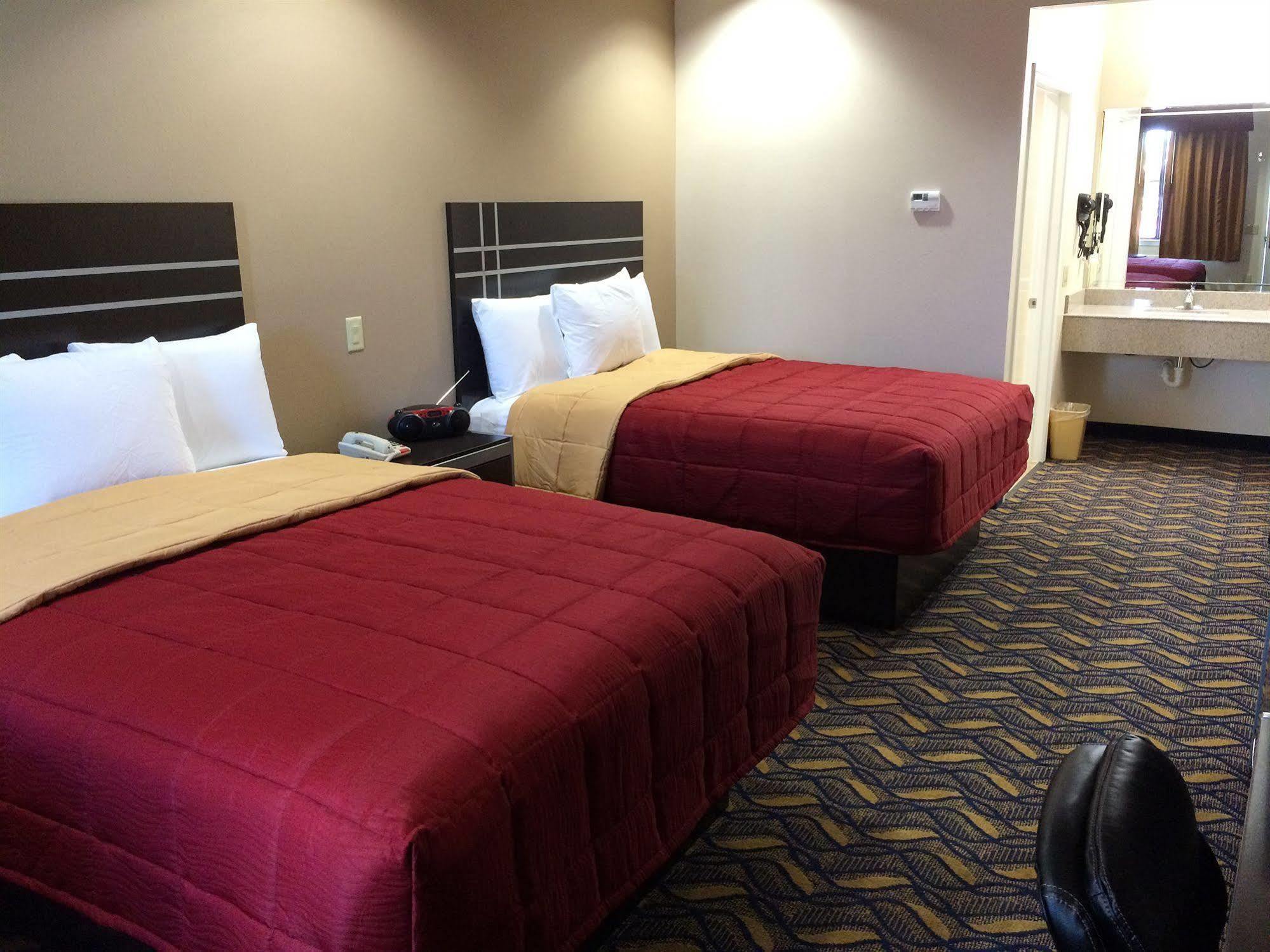 Palace Kingwood 2* Humble